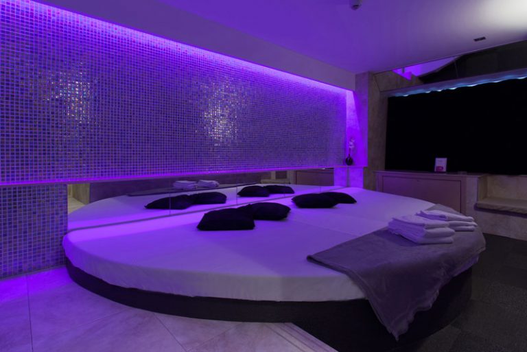 Suite Media Luna. Barbados 768x513