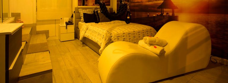 5 Habitación bora bora rooms madrid avenida de america 15 768x279