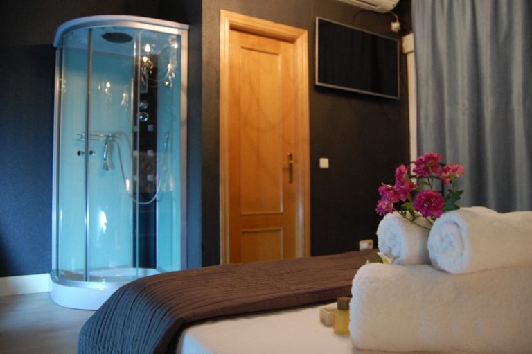 DSC 6930 1 1024x681 1 768x511